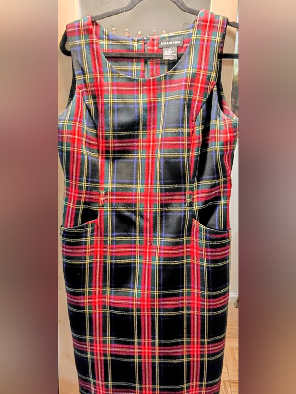 Halston Heritage Plaid Sleeveless Shift Dress in Red, Black & Blue Size 12